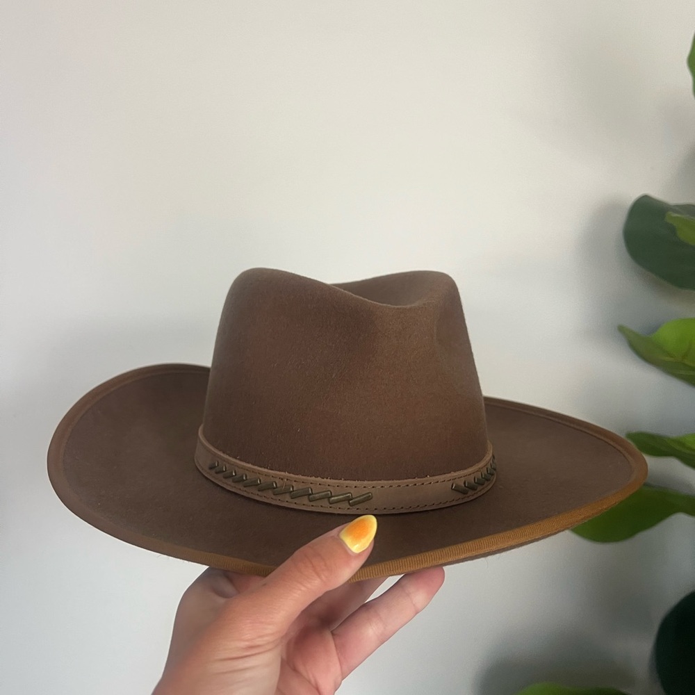 Olive & pique hat